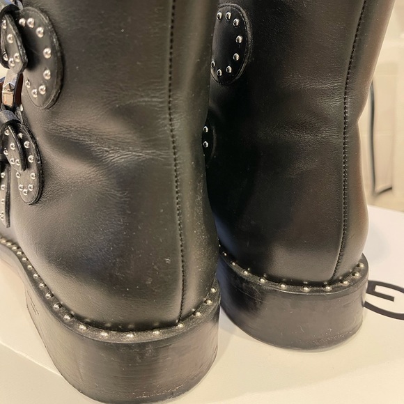 Givenchy Elegant Studded Boot 🖤 - Picture 9 of 16